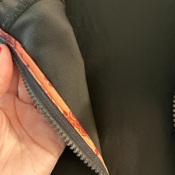 REI *Charcoal Gray* Lightweight Zip-Up | Stretchy | XXS | Ruffle Details | EUC - Picture 10 of 13